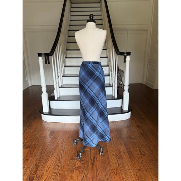 Vintage 70s Plaid Tartan A-Line Maxi Skirt Winter Blue Black Grunge Indie Preppy - Picture 4 of 9